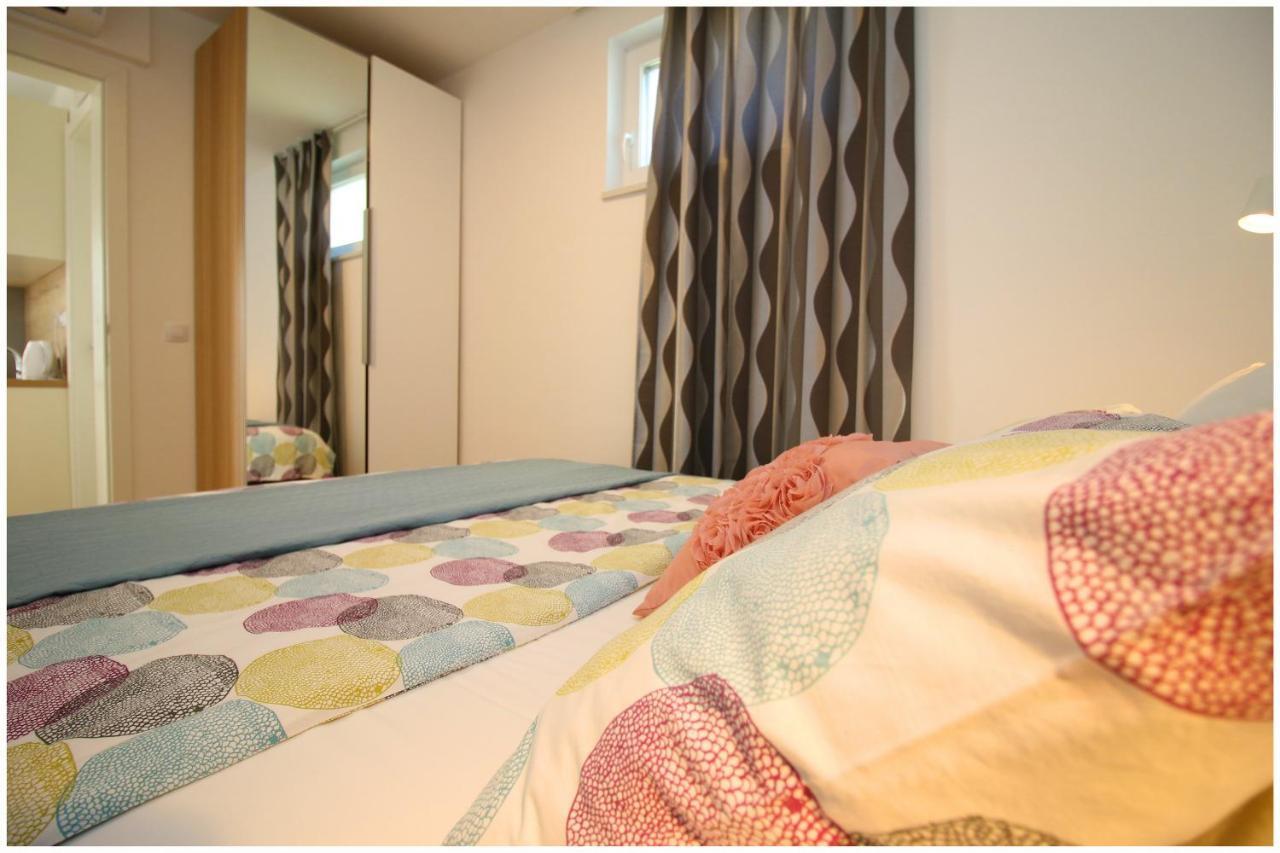 Royal Apartments Primosten Luaran gambar