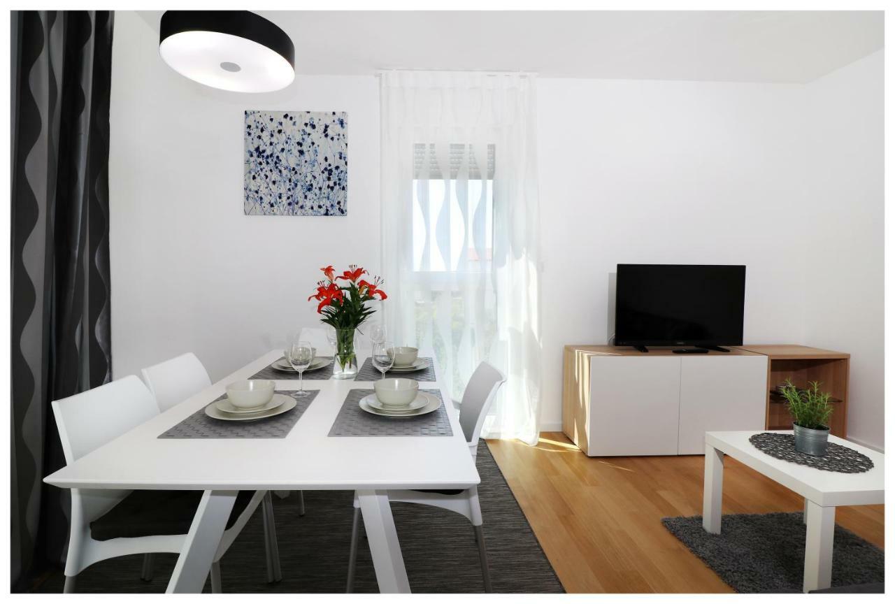 Royal Apartments Primosten Luaran gambar