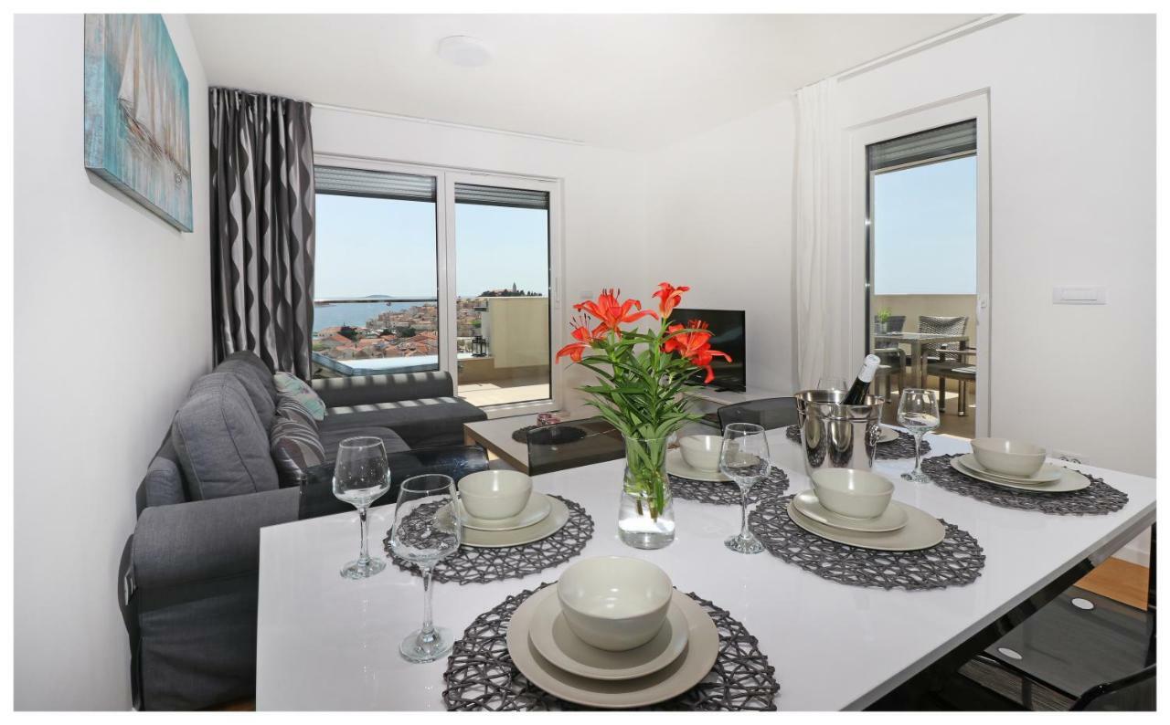 Royal Apartments Primosten Luaran gambar